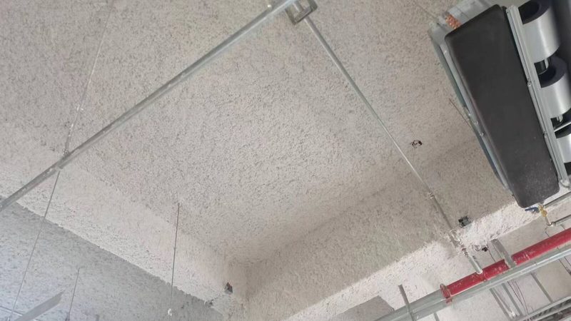 热熔卷材与自粘卷材：环保之争，技术解析